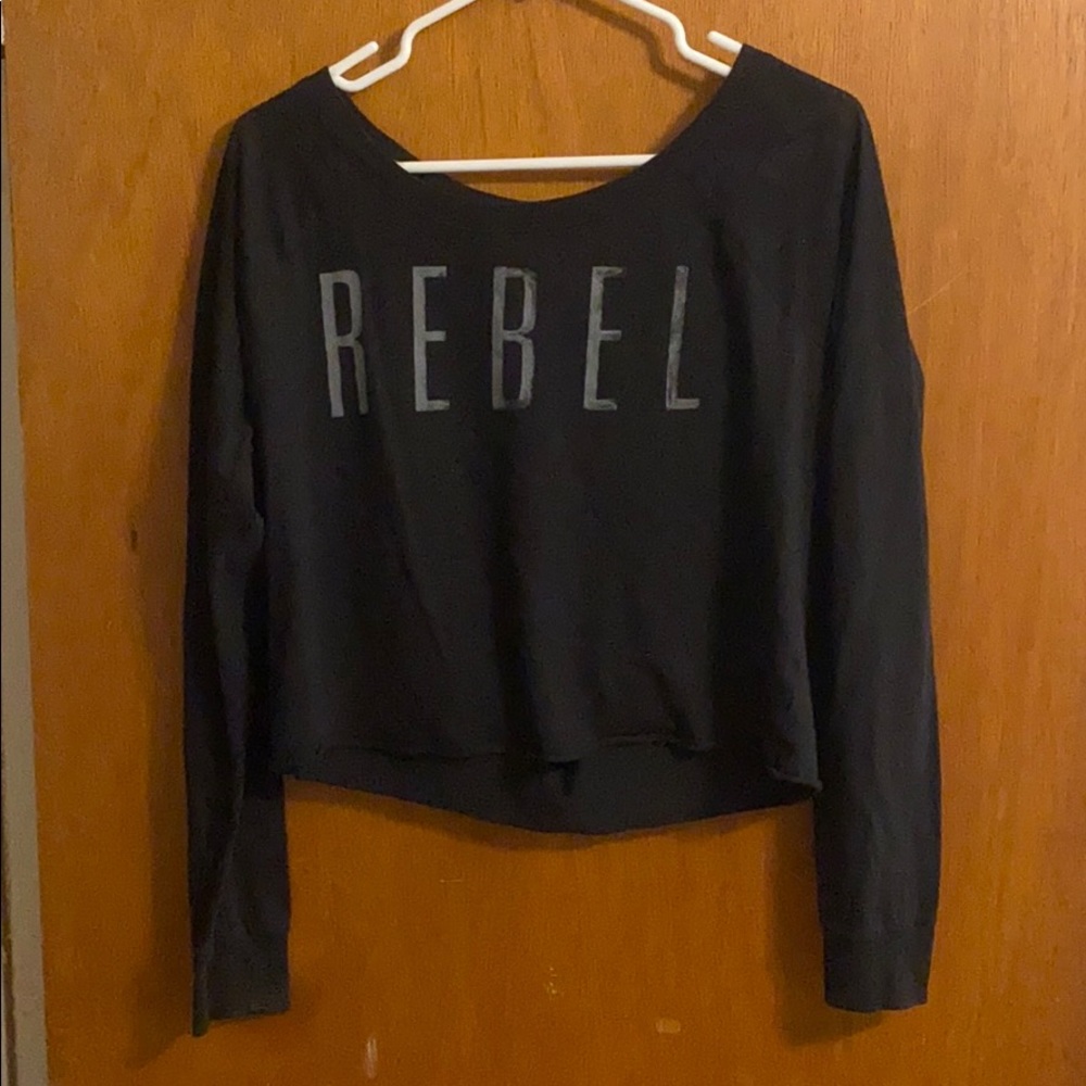 Thin long sleeve